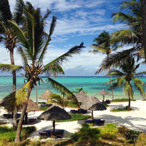 Zanzibar Specialist | Safari Specialist | Trip Tanzania Specialist | Budget Safari | Honeymoon Specialist | Private Local Tour | Vacation Africa | Culture Tour